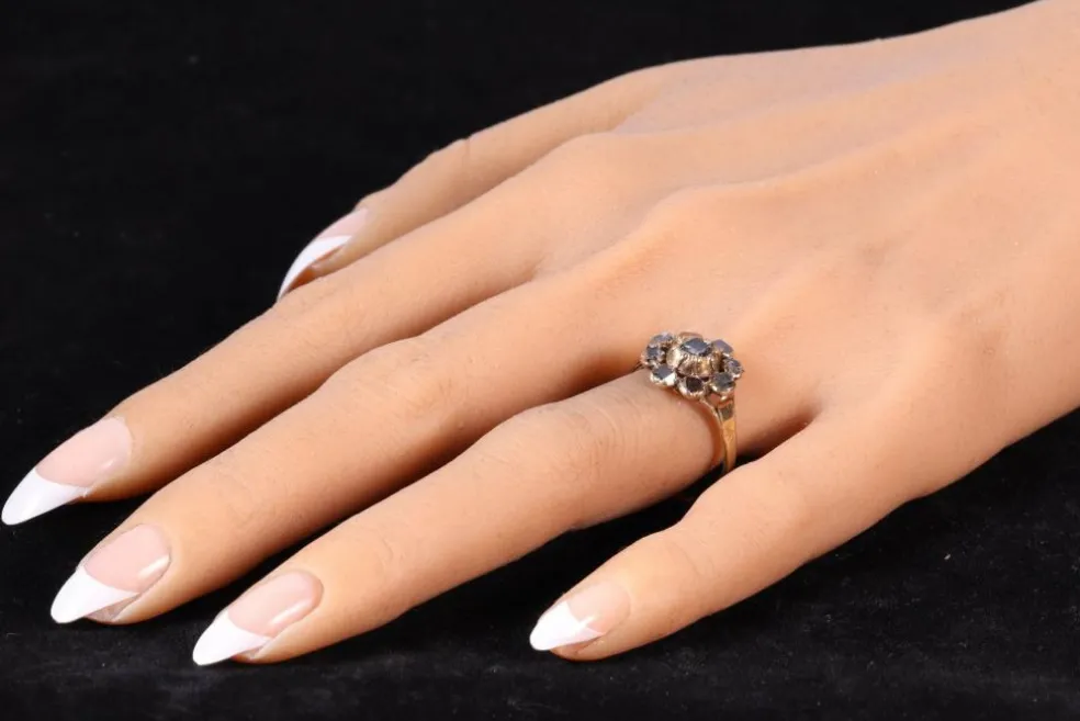 Bague en diamants datant de 400 ans
