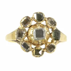Bague en diamants datant de 400 ans