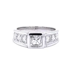 Bague en diamants Princesse avec pierres rondes, or blanc