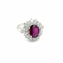 Bague en grappe de diamants rubis de 1,94 carat certifiée par le domaine