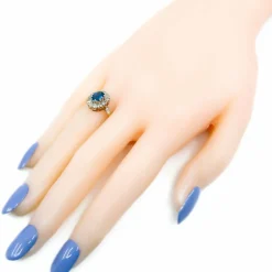 Bague en grappe de platine et diamants et saphirs