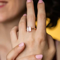 Bague en kunzite et or rose