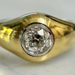 Bague en or 18 carats avec diamants taille européenne ancienne Signature