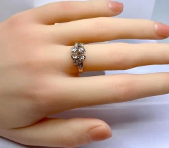 Bague en or 18 carats en diamants époque 1900