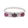 Bague en or 18 carats, rubis et diamants