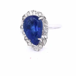 BAGUE EN OR 18 KT - SAPHIR ET DIAMANTS