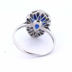 BAGUE EN OR 18 KT - SAPHIR ET DIAMANTS