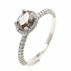 Bague en or avec diamant champagne et diamants blancs