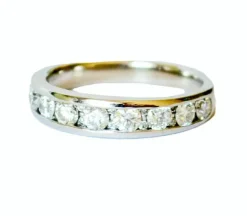 bague en or avec diamants