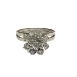 Bague en or avec diamants