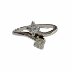 Bague en or avec diamants
