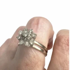 Bague en or avec diamants