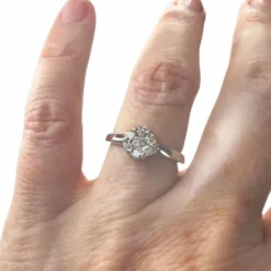 Bague en or avec diamants