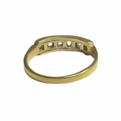 bague en or avec diamants