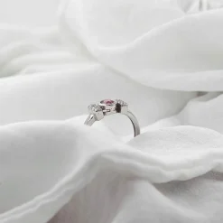 Bague en or avec saphir Padparadscha No Heat Sri Lanka et diamants