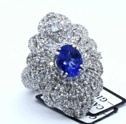 Bague en or avec tanzanite et diamants