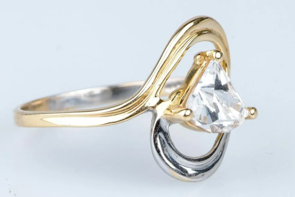 Bague en or bicolore