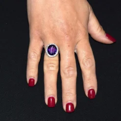 Bague en or blanc - améthyste et diamants
