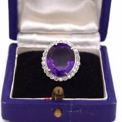 Bague en or blanc - améthyste et diamants