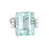 Bague en or blanc 27 carats avec aigue-marine