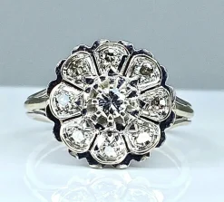 Bague en or blanc 18 carats et diamants