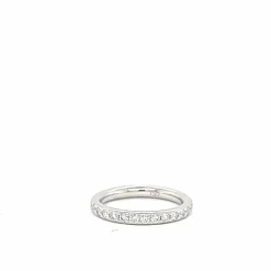 Bague en or blanc 18 carats avec diamants