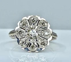 Bague en or blanc 18 carats et diamants