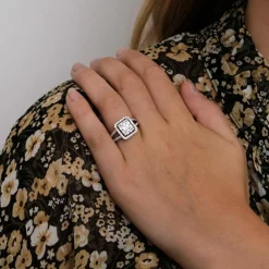 Bague en Or blanc & diamants