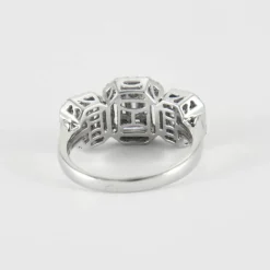 Bague en Or Blanc & diamants