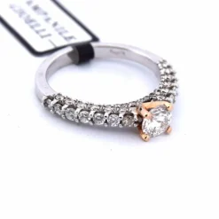 BAGUE EN OR BLANC 18 KT