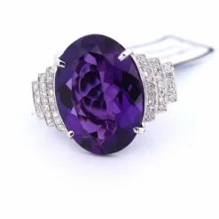 BAGUE EN OR BLANC 18 KT - AMÉTHYSTE ET DIAMANTS