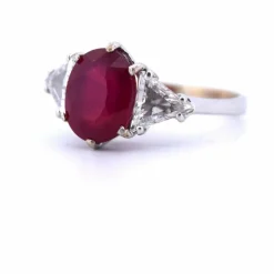BAGUE EN OR BLANC 18 KT - RUBIS et DIAMANTS