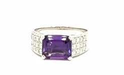 Bague en or blanc Améthyste 2, 12 Carats et Diamants 8, 51 Carats