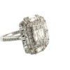 Bague en or blanc avec diamants baguette et brillants
