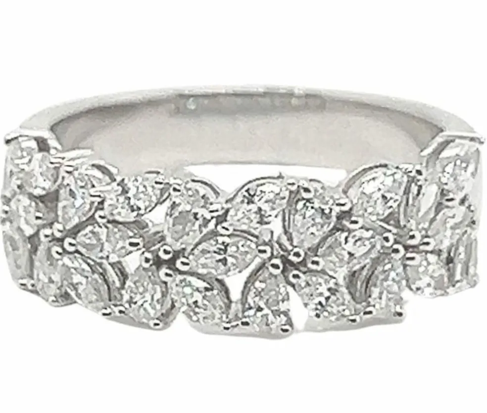 Bague en or blanc avec diamants de 1.010 carats