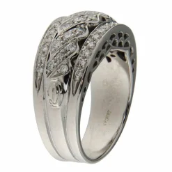 Bague en or blanc avec diamants de 0,84 ct