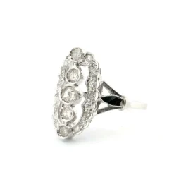 Bague en or blanc avec diamants