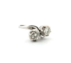 Bague en or blanc avec diamants