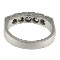Bague en or blanc avec diamants de 0,92 ct