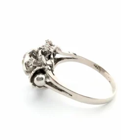 Bague en or blanc avec diamant