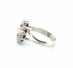 Bague en or blanc avec diamants