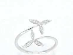 Bague en or blanc avec diamants