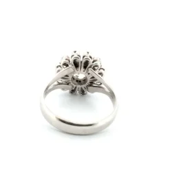 Bague en or blanc avec diamants