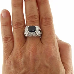 Bague en or blanc avec saphir de 3,21 ct et diamants