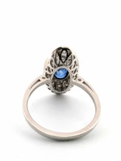 Bague en or blanc avec saphir et diamants