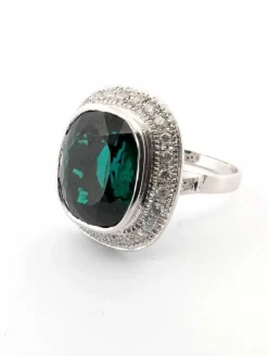 Bague en or blanc avec tourmaline verte et diamants