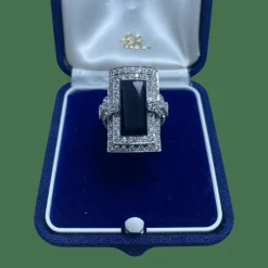 Bague en or blanc diamants