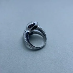 Bague en or blanc diamants