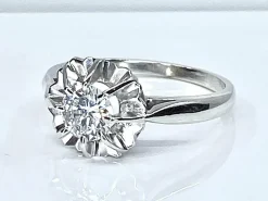 Bague en or blanc Diamant taille brillant