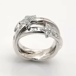 Bague en or blanc diamants